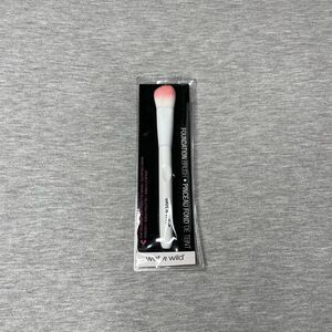 Wet N Wild Mineral & Liquid Makeup Foundation Brush